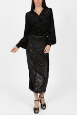 Load image into Gallery viewer, Madrid Sequin Skirt in Black