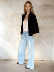 Nellie Cape Black